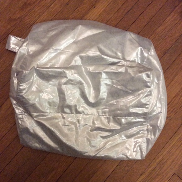 Athleta Mo & Co Serevina carry bag - Picture 6 of 13